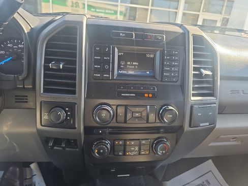 Used 2017 Ford F250 XL w/ Power Equipment Group image 28