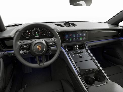 New 2026 Porsche Panamera 4 image 4