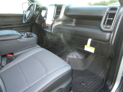 New 2026 RAM 2500 Tradesman image 24