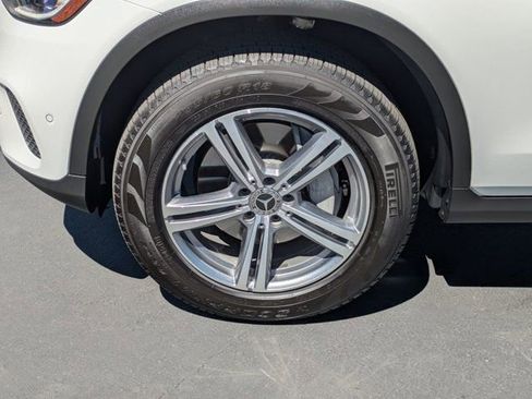 Used 2022 Mercedes-Benz GLC 300 4MATIC image 9