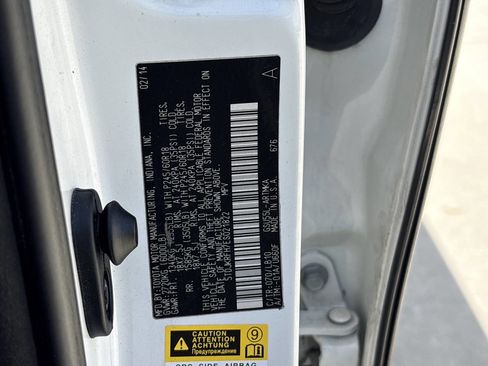 Used 2014 Toyota Highlander XLE AWD/4WD image 33
