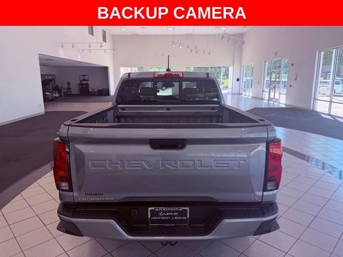 Used 2024 Chevrolet Colorado LT w/ LT Convenience Package II RWD image 6