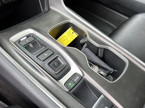 Used 2019 Honda Accord Sport image 27