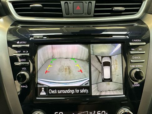 Certified 2024 Nissan Murano Platinum w/ Cargo Package AWD/4WD image 16