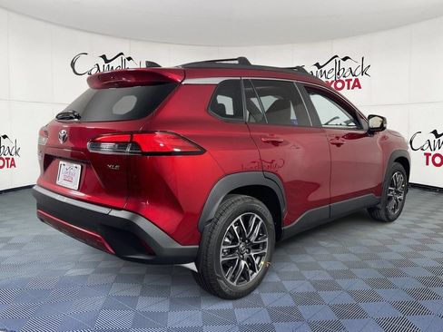 New 2026 Toyota Corolla Cross XLE FWD image 7