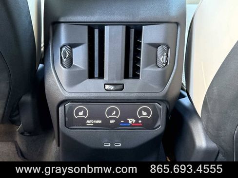 Used 2026 BMW X3 xDrive30 w/ Premium Package image 32