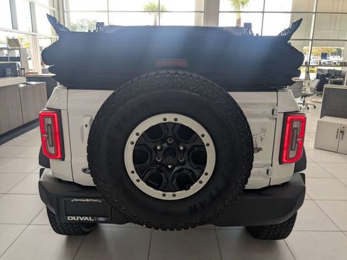 New 2025 Ford Bronco Outer Banks w/ Sasquatch Package AWD/4WD image 4