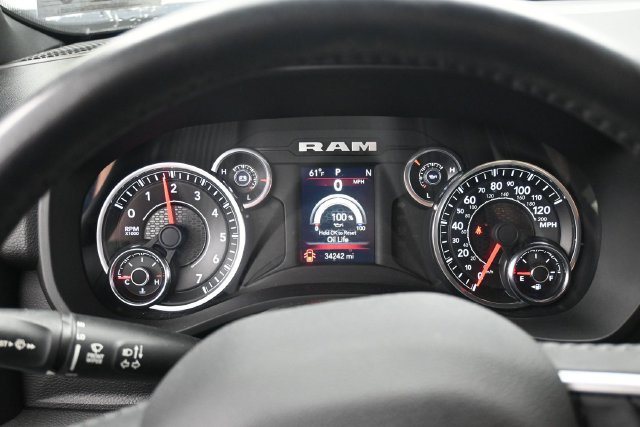 Used 2024 RAM 1500 Big Horn AWD/4WD image 9