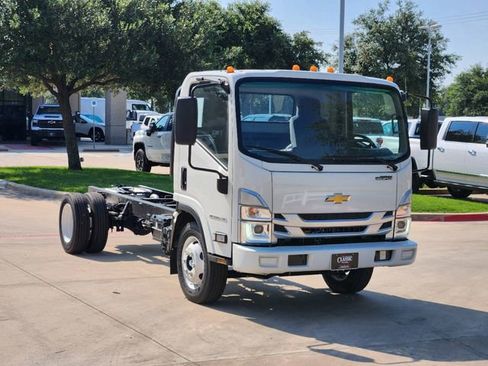 New 2025 Chevrolet Low Cab Forward RWD image 2