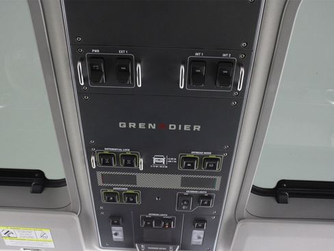 New 2025 INEOS Grenadier Base image 14