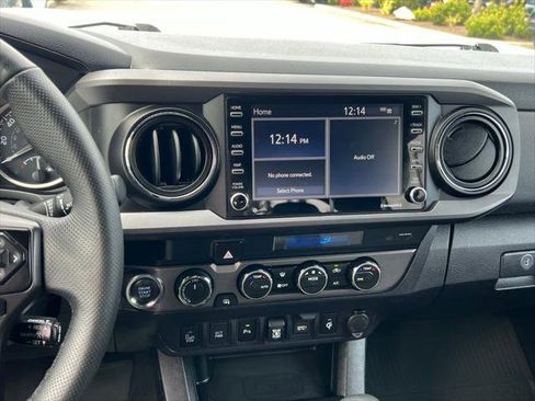 Certified 2021 Toyota Tacoma TRD Off-Road w/ Technology Package image 21