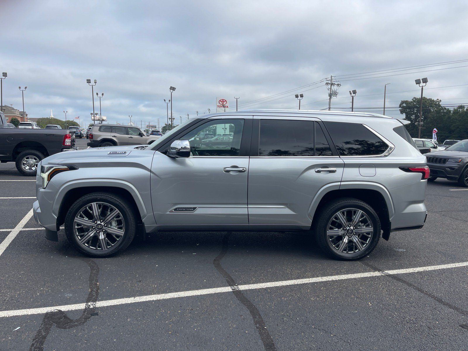 Used 2026 Toyota Sequoia Capstone AWD/4WD image 13