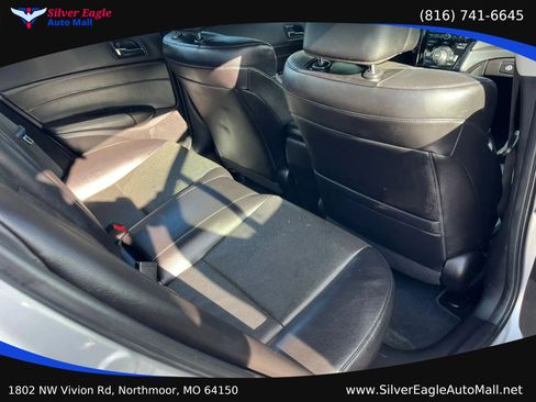Used 2013 Acura ILX w/ Technology Package FWD image 7