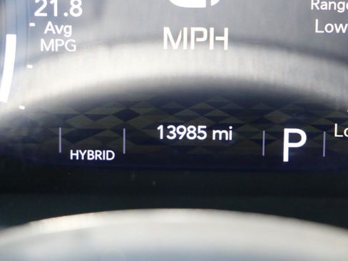 Used 2024 Jeep Wrangler High Altitude AWD/4WD image 32