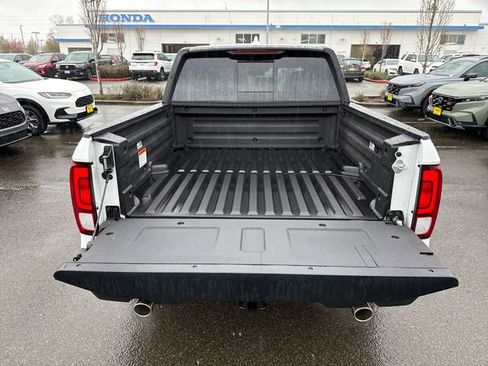 New 2026 Honda Ridgeline Black Edition image 13
