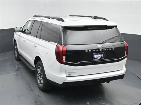 New 2025 Ford Expedition Active image 43