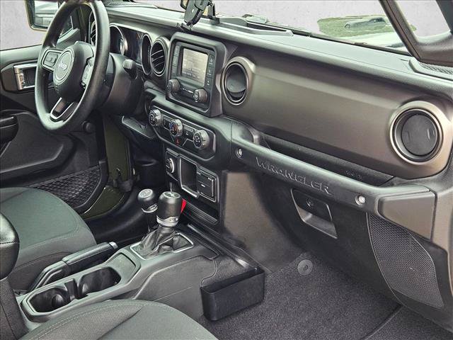 Used 2021 Jeep Wrangler Unlimited Sport AWD/4WD image 19
