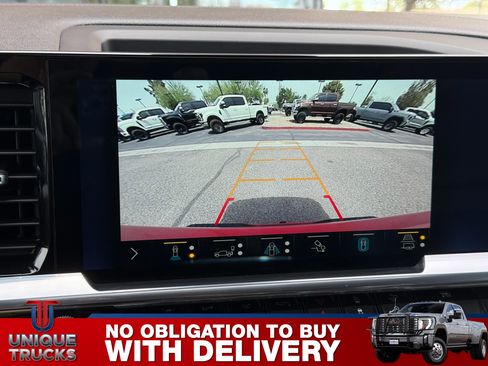 Used 2022 Chevrolet Silverado 1500 RST AWD/4WD image 38