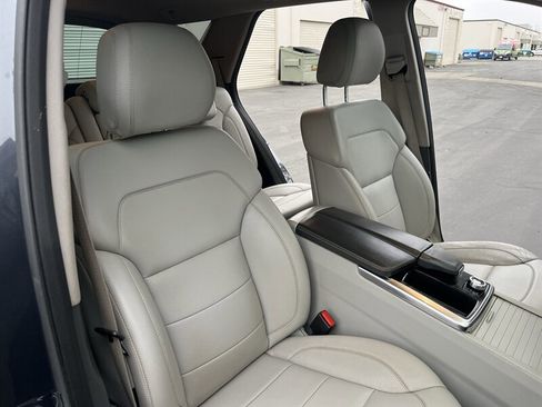 Used 2012 Mercedes-Benz ML 350 4MATIC image 37