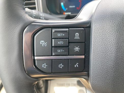 New 2025 Ford F350 Platinum AWD/4WD image 18