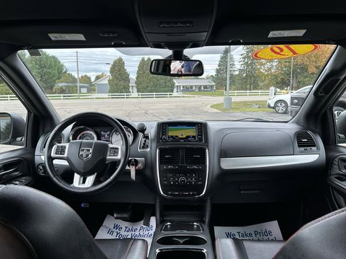 Used 2019 Dodge Grand Caravan GT FWD image 20