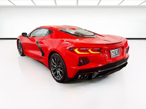 Used 2024 Chevrolet Corvette Stingray Preferred Cpe w/ 2LT RWD image 6