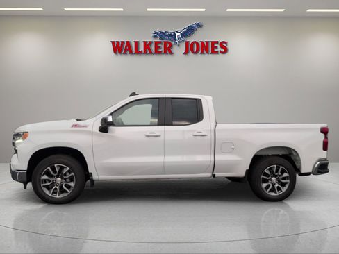 New 2025 Chevrolet Silverado 1500 LT w/ Z71 Off-Road Package image 6