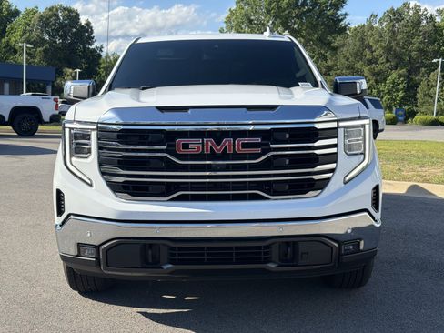 Used 2026 GMC Sierra 1500 SLT RWD image 6
