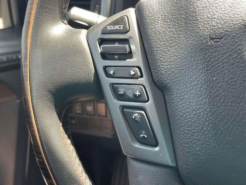 Used 2017 Nissan Titan Platinum Reserve AWD/4WD image 20