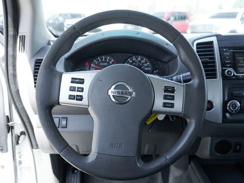 Used 2018 Nissan Frontier S RWD image 22