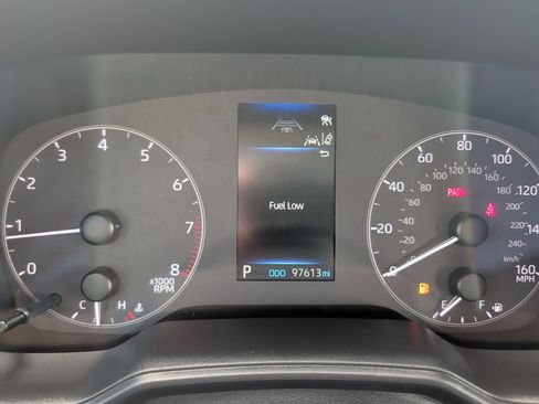 Used 2023 Toyota Corolla LE w/ LE Convenience Package FWD image 12