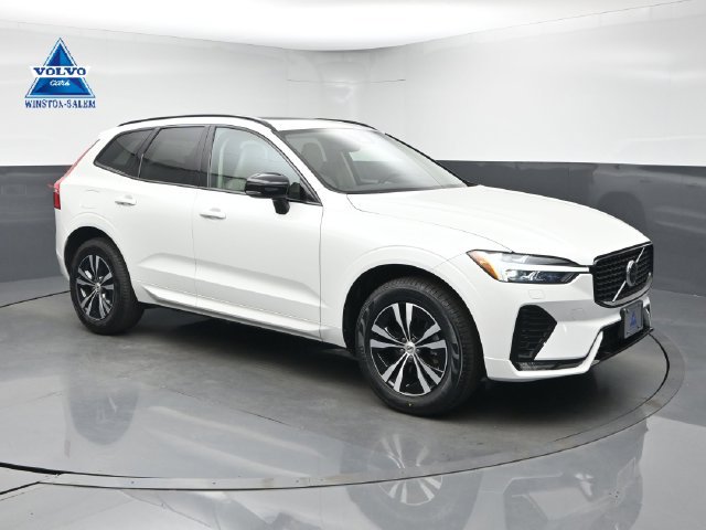 Used 2024 Volvo XC60 B5 Core w/ Climate Package AWD/4WD image 1