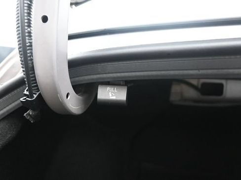 Used 2024 Hyundai Elantra SEL FWD image 35