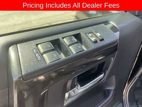 Used 2023 Toyota 4Runner TRD Off-Road Premium w/ Moonroof Package AWD/4WD image 19