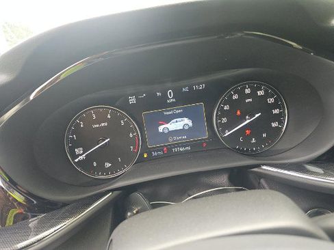 Used 2023 Buick Envision Essence w/ Sport Touring Package AWD/4WD image 12