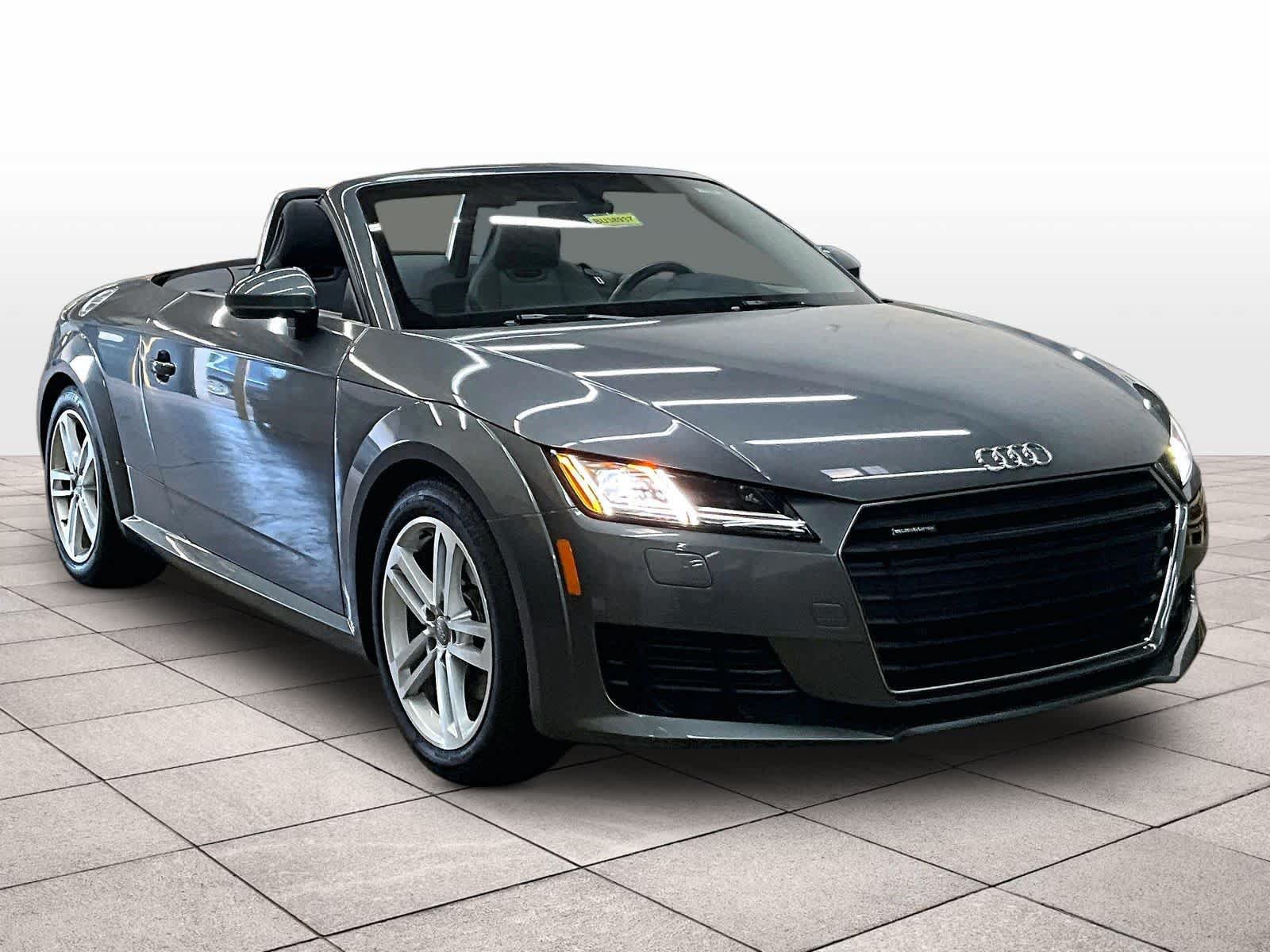 Used 2017 Audi TT 2.0T AWD/4WD image 2