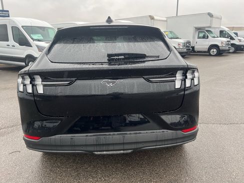 Used 2025 Ford Mustang Mach-E Select w/ Comfort Package Lite image 6