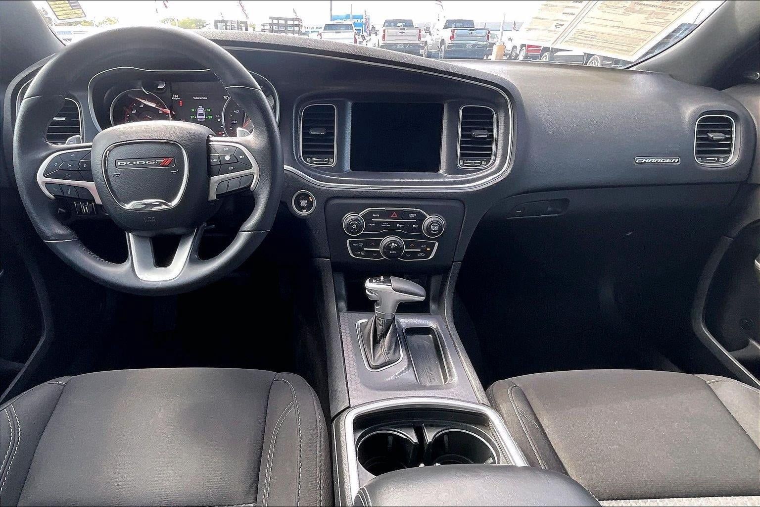 Used 2018 Dodge Charger GT AWD/4WD image 16