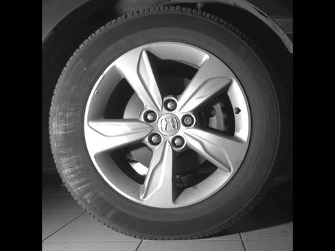 Used 2019 Honda Odyssey EX-L image 9