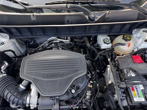Used 2019 GMC Acadia SLT AWD/4WD image 38