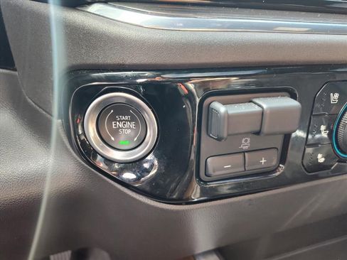 Used 2024 Chevrolet Silverado 1500 High Country w/ High Country Premium Package image 23