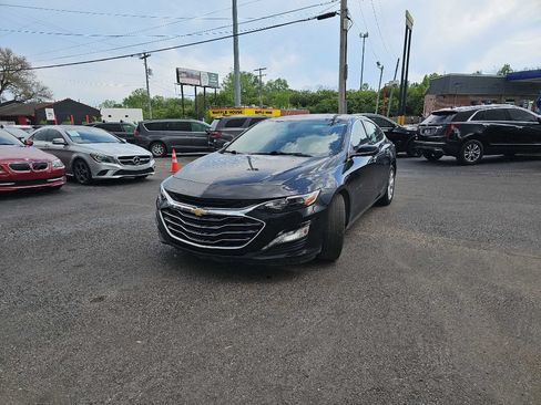 Used 2019 Chevrolet Malibu LT FWD image 8