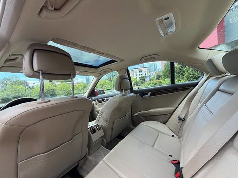 Used 2013 Mercedes-Benz C 300 4MATIC Sedan image 38