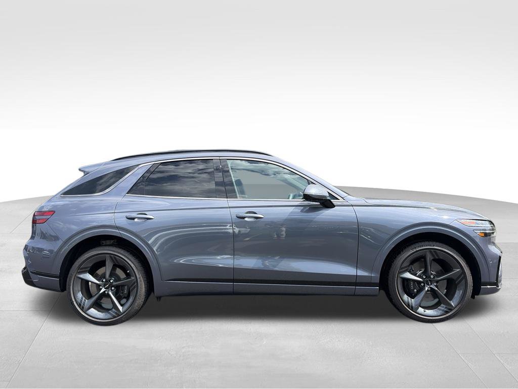 Certified 2026 Genesis GV70 2.5T Sport Prestige AWD/4WD image 2