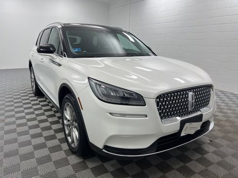 Used 2022 Lincoln Corsair AWD w/ Premium Package image 1