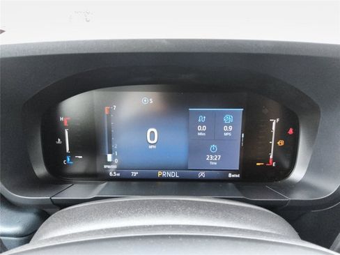 New 2026 Ford Maverick XLT w/ XLT Luxury Package FWD image 17