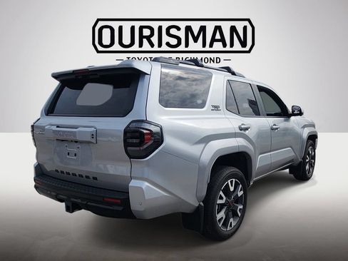 Used 2025 Toyota 4Runner TRD Sport Premium w/ Tow Technology Package AWD/4WD image 7