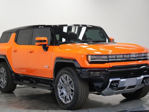 Used 2024 GMC Hummer EV 3X image 3
