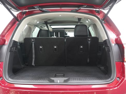Used 2023 Honda Pilot Touring image 17
