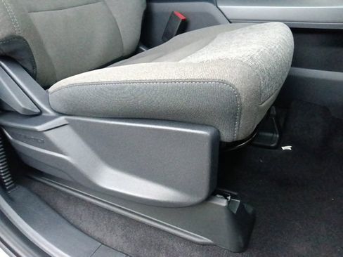 New 2025 Ford F150 XLT w/ Equipment Group 301A Standard image 28